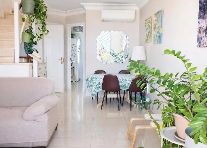 דירה Cosy Away From *